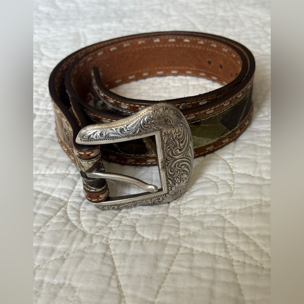 Nocona Silver Buckle Camouflage Belt size 32 in used condition